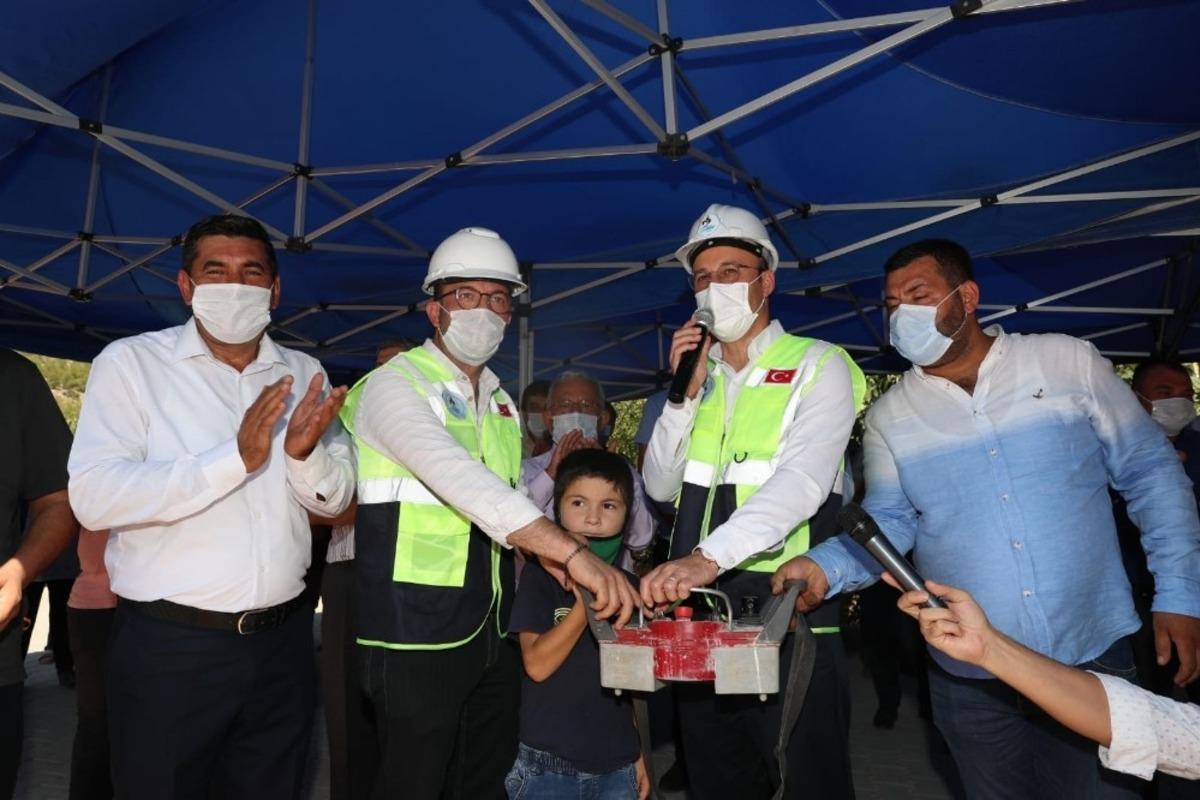 Pamukkale Belediyesinden Kavakbaşı&rsquo;na kapalı pazaryeri