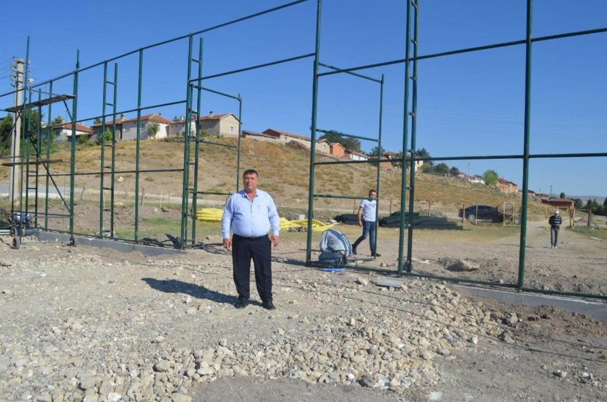 Beylikova&rsquo;ya 2 milyon 650 bin lira maliyetle yeni spor tesisi