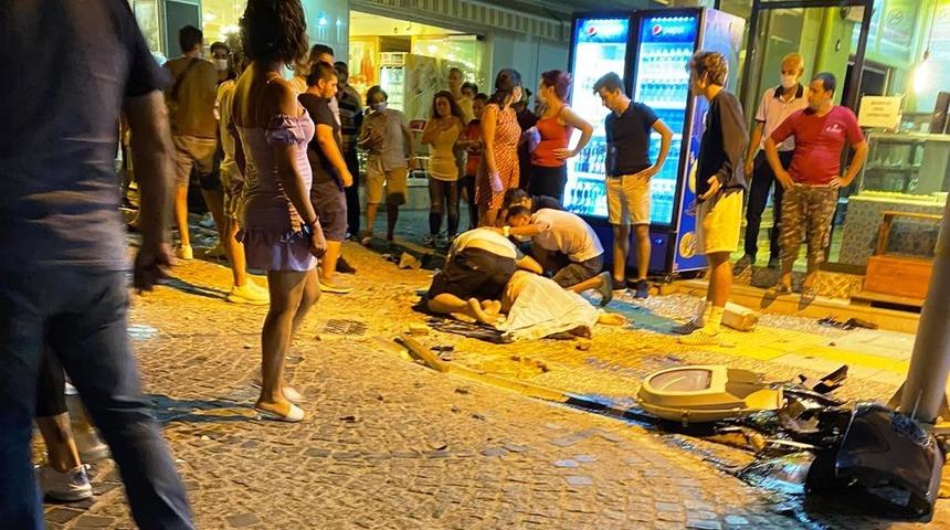 Datça'da otomobili ile kafeteryaya girdi! Ölü ve yaralılar var