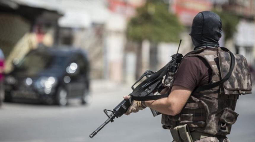 Afyonkarahisar'da DEAŞ operasyonu: 7 g&ouml;zaltı