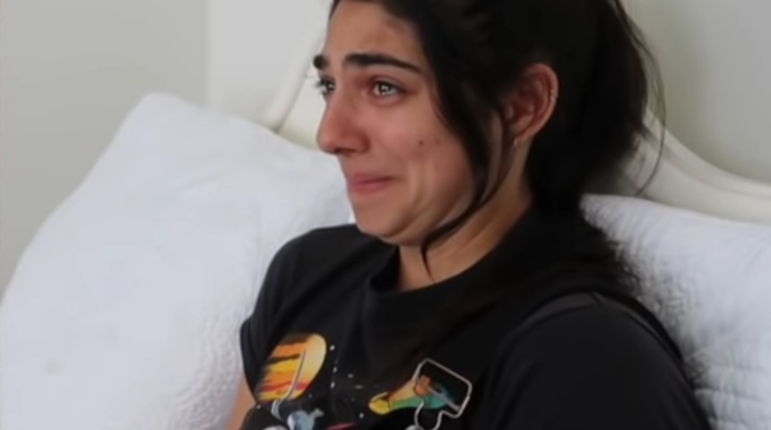 The Last of Us Part 2'nin Dina'sı kendisini ilk kez gördü, gözyaşlarını tutamadı!