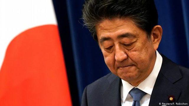 Japonya Başbakanı Abe'nin beklenmedik istifası