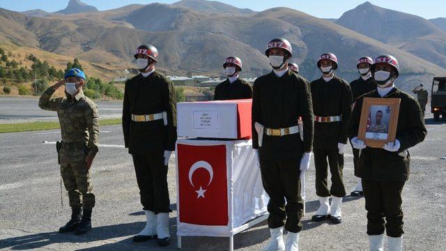 Şehit Çıkın için Hakkari’de tören düzenlendi