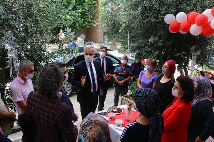 Kadınların el emeklerine özel satış mağazası G1