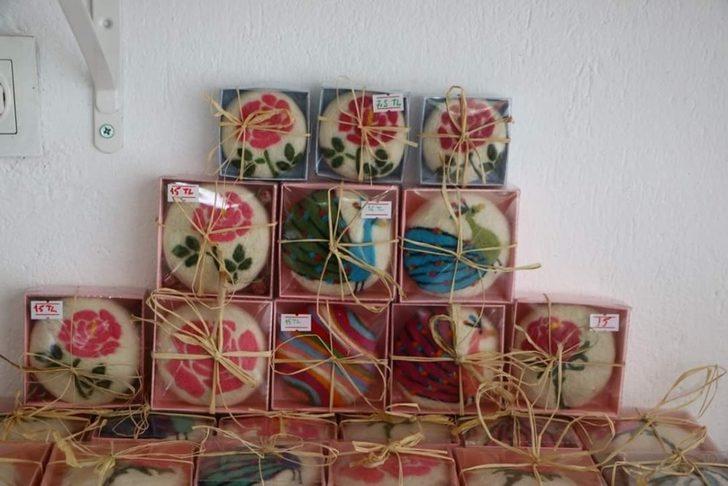 Kadınların el emeklerine özel satış mağazası G4