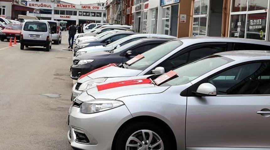 Uzmanlar 2021 ikinci el araba fiyat tahminlerini paylaştı... İkinci el araba fiyatları düşer mi, ne olur?
