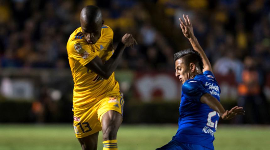 Enner Valencia'nın kız kardeşi operasyonla kurtarıldı