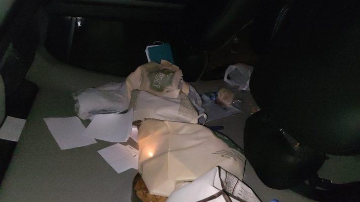 Taklalar atan otomobilden yaralı kurtuldu G4