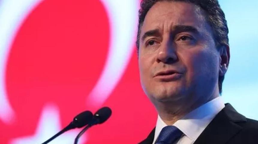 Ali Babacan duyurdu! Eşi ve &ccedil;ocuğunda da koronavir&uuml;s &ccedil;ıktı