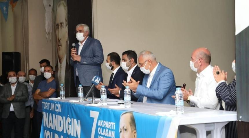 Ak Parti 4 il&ccedil;ede daha kongre yaptı