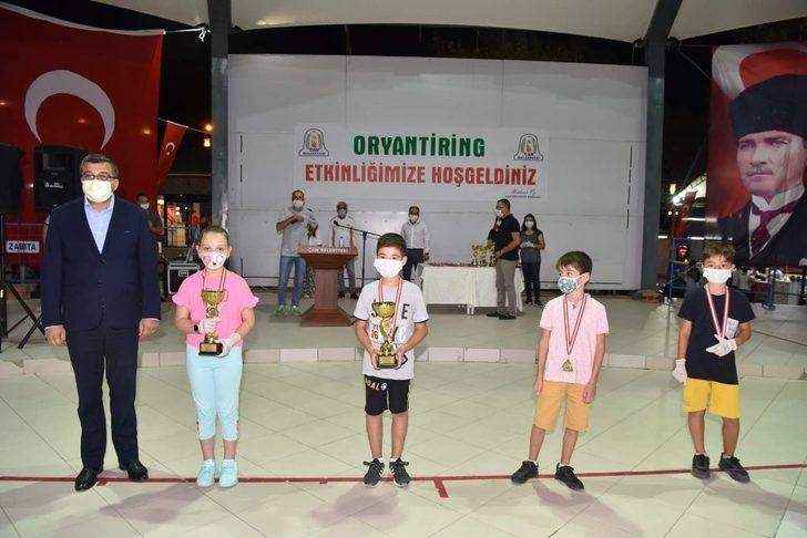 Çan Belediyesi oryantiring bilgi yarışmasında ödül töreni G2