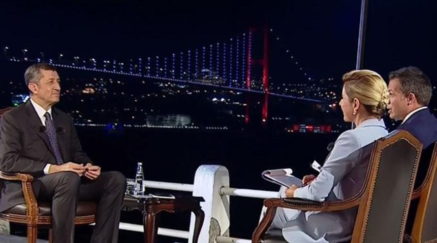 Milli Eğitim Bakanı Ziya Sel&ccedil;uk'tan canlı yayında &ouml;nemli a&ccedil;ıklamalar