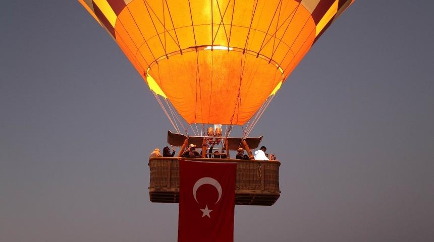 30 Ağustos Zafer Bayramı t&uuml;m T&uuml;rkiye'de coşkuyla kutlanıyor