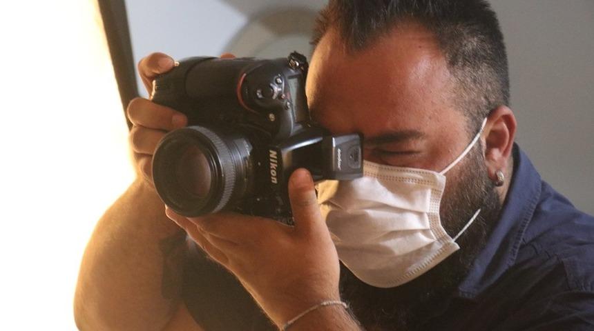 &Ccedil;ocuk geline tepki g&ouml;steren fotoğraf&ccedil;ı konuştu! 'Yine olsa aynısını yapardım'