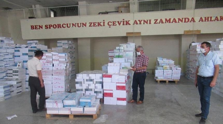 Amasya&rsquo;da 213 bin 500 kitap dağıtıldı