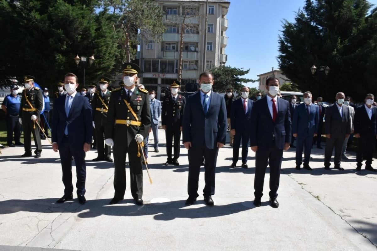 Tatvan&rsquo;da 30 Ağustos Zafer Bayramı&rsquo;nın 98. yılı