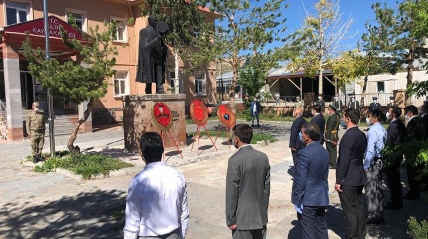 &Ccedil;ıldır&rsquo;da 30 Ağustos Zafer Bayramı salgın tedbirleri ile kutlandı