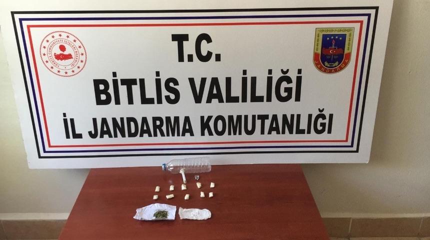 Tatvan&rsquo;da uyuşturucu operasyonu