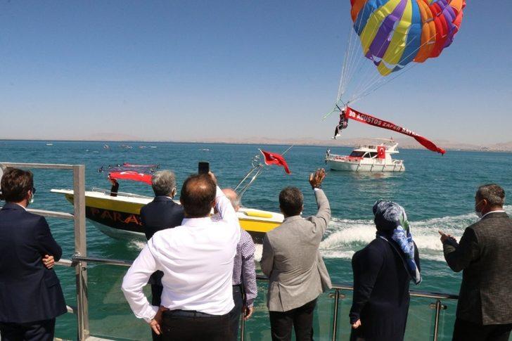 Van Gölü’nde mavi vatan vurgusu G4