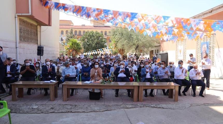 AK Parti il&ccedil;e kongreleri yapıldı