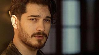 Çağatay Ulusoy'un yeni partneri Yasemin Allen mi oldu?