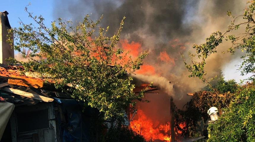 Muğla'da korkutan yangın! Evi ile birlikte 40 bin lirası da yandı