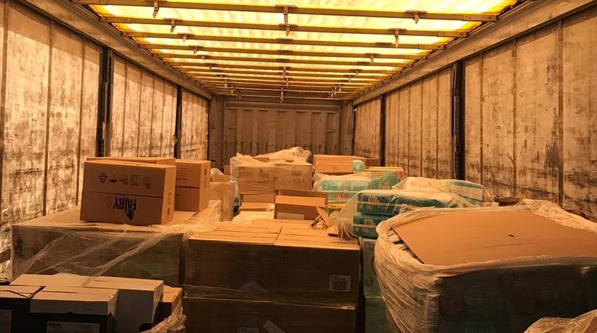 G&Uuml;NCELLEME - Kocaeli'de 2 milyon liralık temizlik malzemesi &ccedil;aldıkları iddiasıyla 2 ş&uuml;pheli tutuklandı