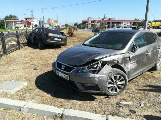 Samsun’da iki otomobil çarpıştı: 8 yaralı