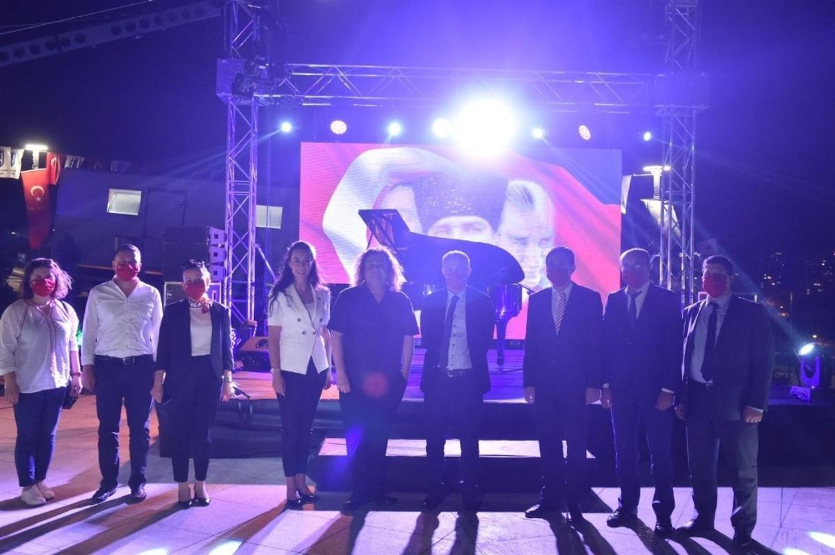 B&uuml;y&uuml;kşehir&rsquo;den &rsquo;Zafer&rsquo; Konseri