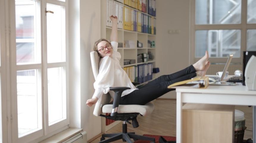 Ofiste Çalışırken Yapabileceğiniz Egzersizler