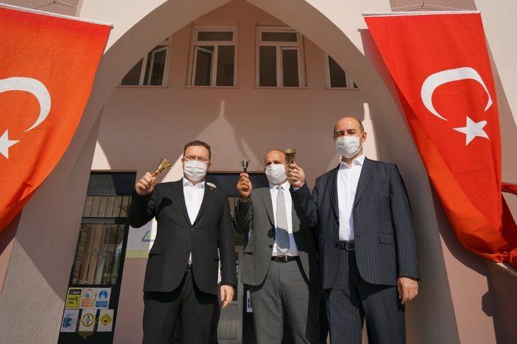 Terme’de ilk ders zili çaldı G1