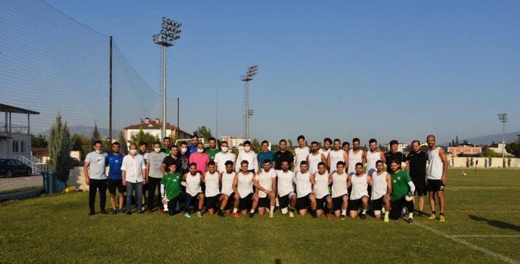 Nazilli Belediyespor’da kaptan Zafer’e doğum günü sürprizi G4