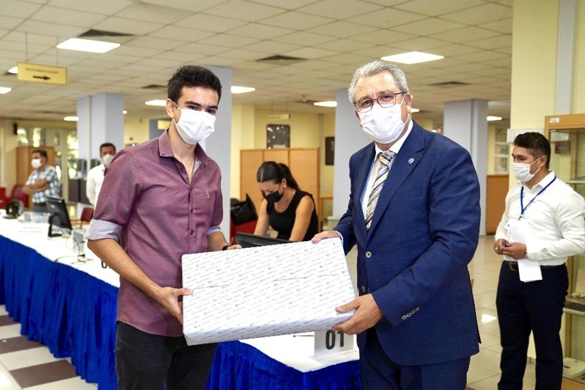 E&Uuml;, ilk 200&rsquo;den &ouml;ğrenci aldı