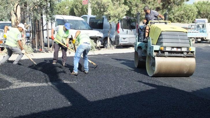 Burhaniye’de Sanayi Sitesi toz ve çamurdan kurtuldu G3