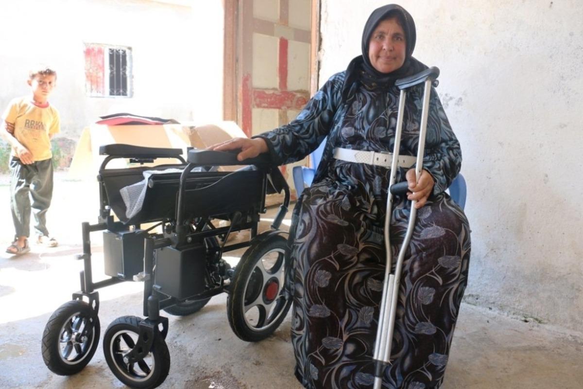 Engelli vatandaşın tekerlekli sandalye hayali ger&ccedil;ekleşti