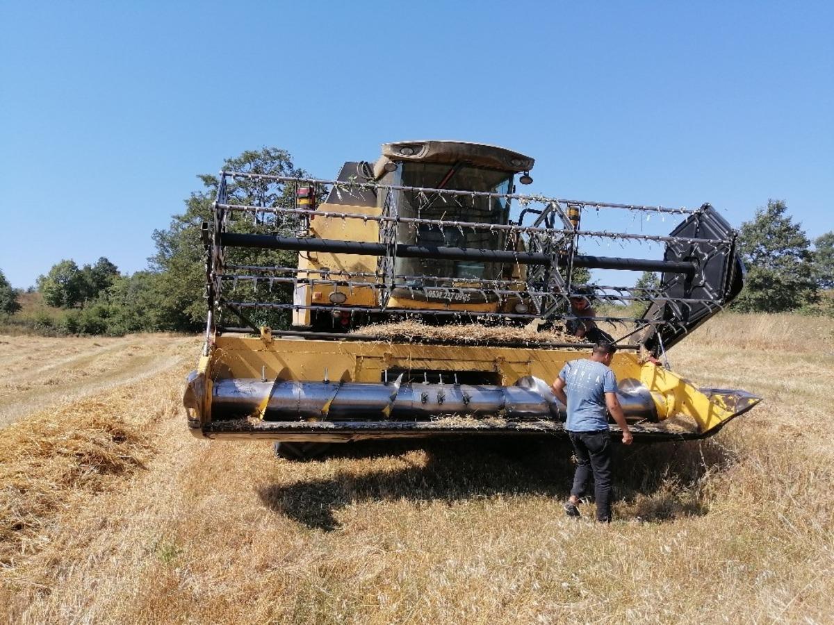 Bilecik&rsquo;te hasat başladı, yolculuk ambarlarda son buldu
