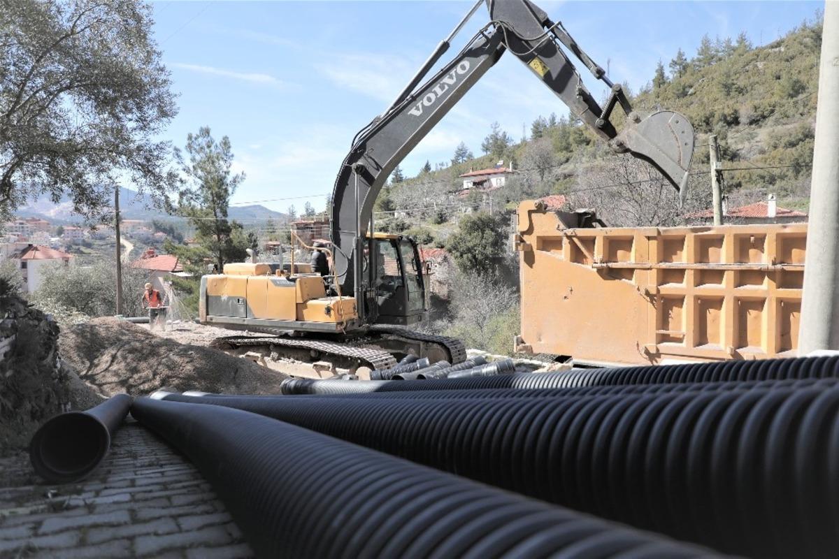 11 Bin metre kanalizasyonun 10 bin metresi tamamlandı