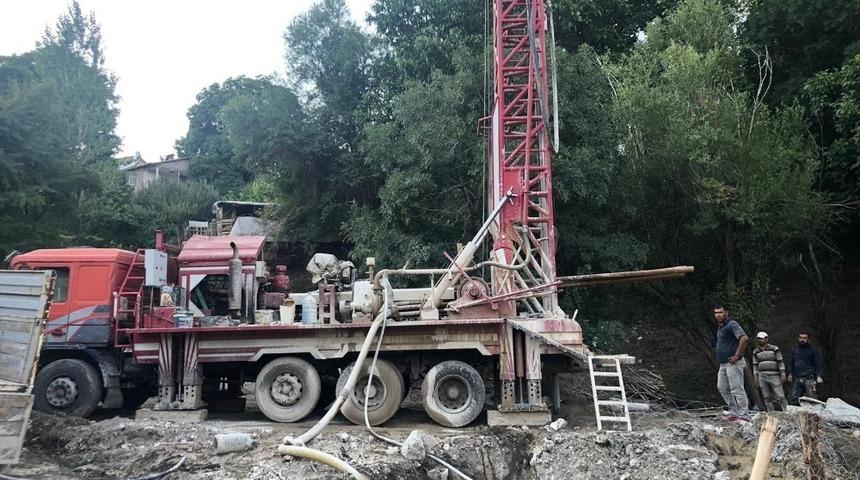 Hakkari&rsquo;de i&ccedil;me suyu i&ccedil;in sondaj &ccedil;alışması