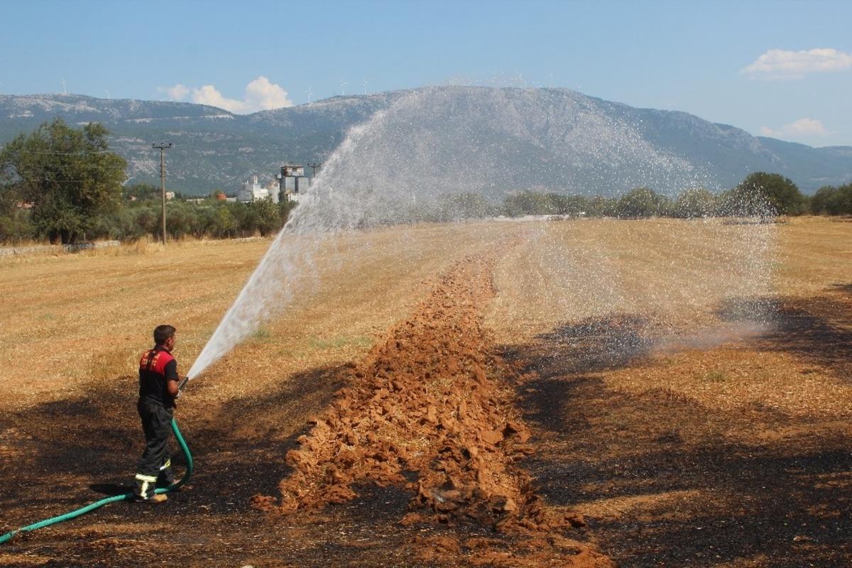 Menteşe&rsquo;de ot yangını b&uuml;y&uuml;meden s&ouml;nd&uuml;r&uuml;ld&uuml;