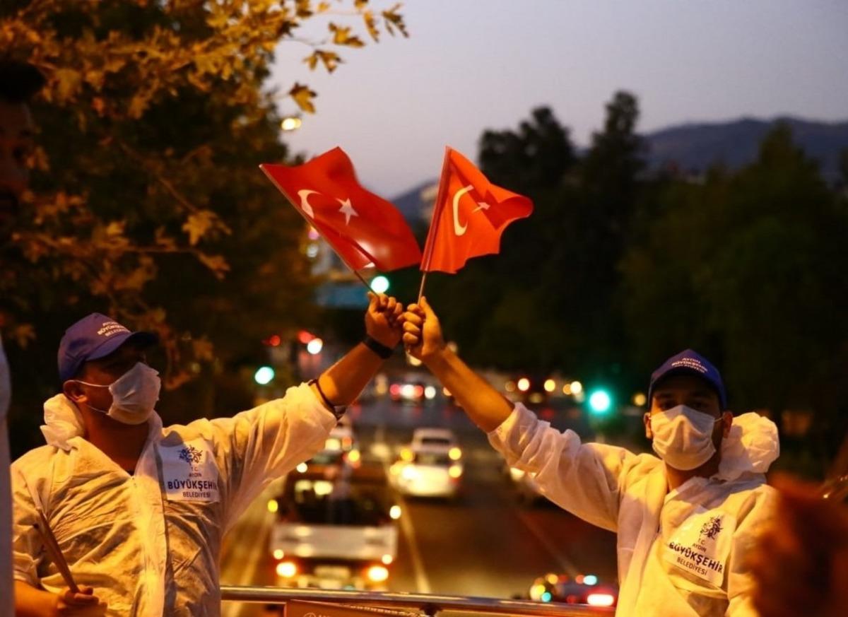 B&uuml;y&uuml;kşehir Zafer Bayramı&rsquo;nı coşkuyla kutladı