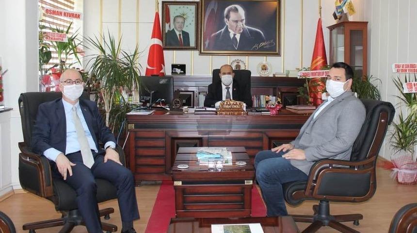 &Uuml;nal&rsquo;a komşu il&ccedil;e kaymakamlarından ziyareti