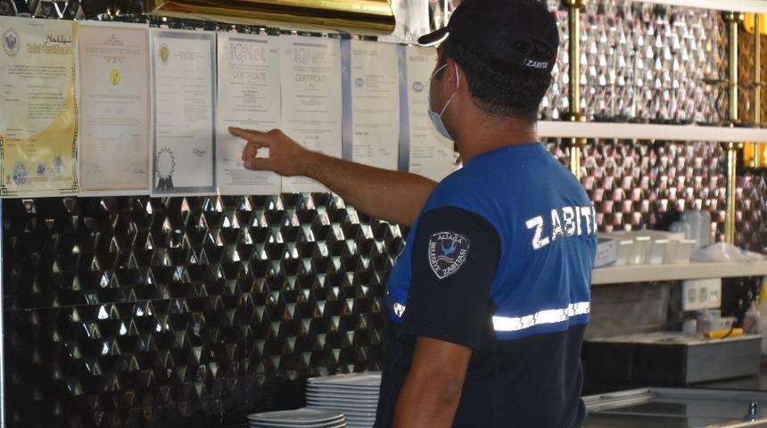 Aliağa esnafı Covid-19 yaralarını sarıyor