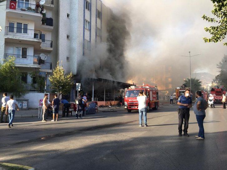 Mobilya atölyesi alevlere teslim oldu G3