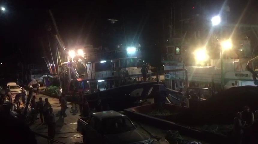 Dikili&rsquo;de balık&ccedil;ılar "Vira bismillah" dedi