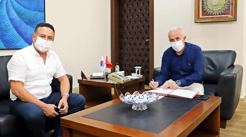 Akdeniz ile Aydıncık, &lsquo;kardeş belediye&rsquo; oldu