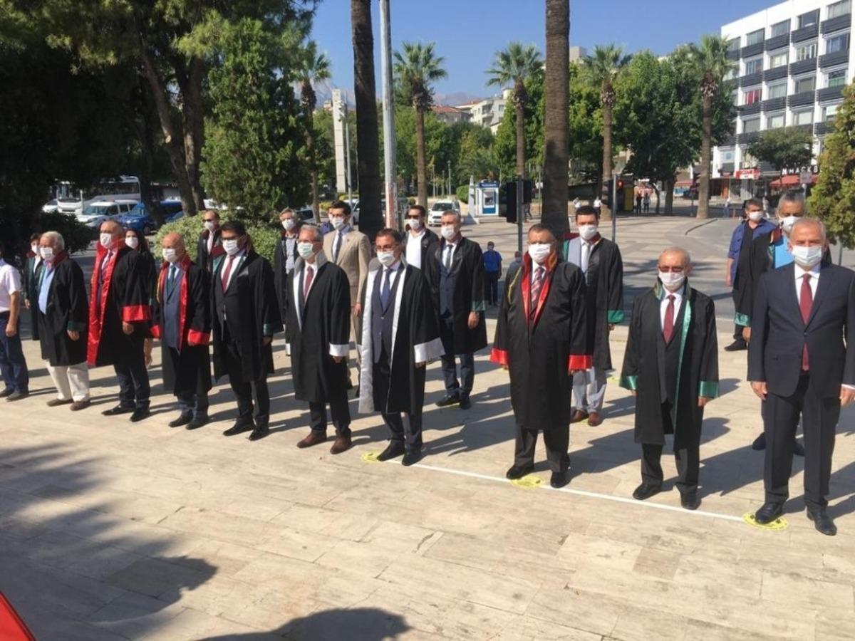 Denizli&rsquo;de korona vir&uuml;s g&ouml;lgesinde adli yılı a&ccedil;ılış t&ouml;reni