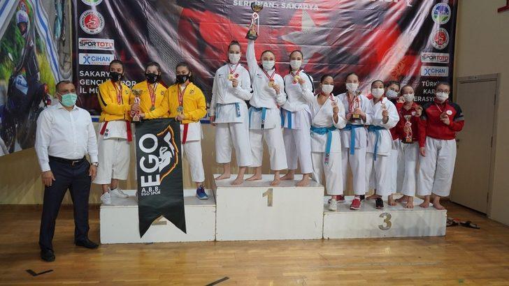 Denizlili kızlar Kata’da Türkiye şampiyonu oldu G2