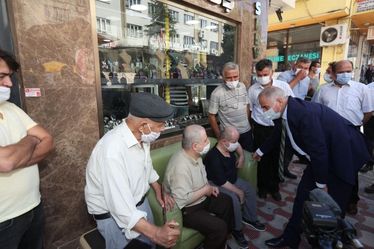 Denizli&rsquo;de deprem yaraları sarılma noktasına ulaştı