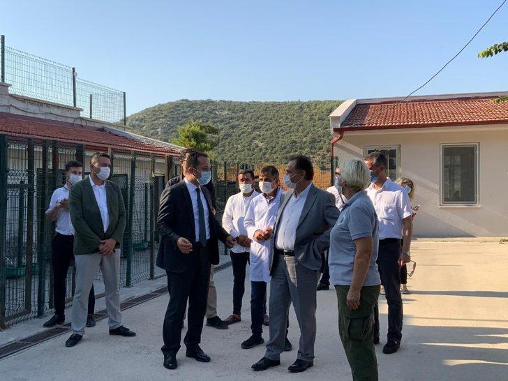 Vali Şentürk ve Başkan Şahin’den can dostlarına ziyaret G1