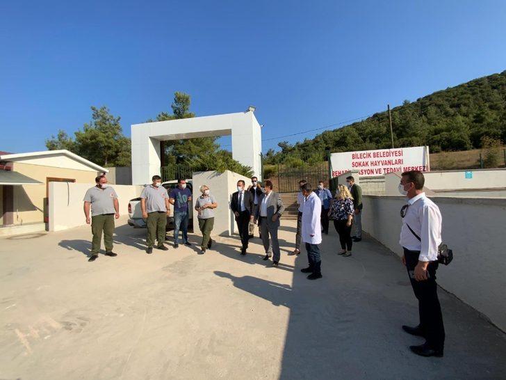 Vali Şentürk ve Başkan Şahin’den can dostlarına ziyaret G5